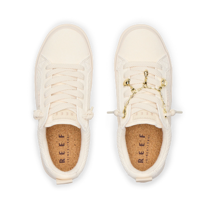 Lay Day Dawn x Jenny