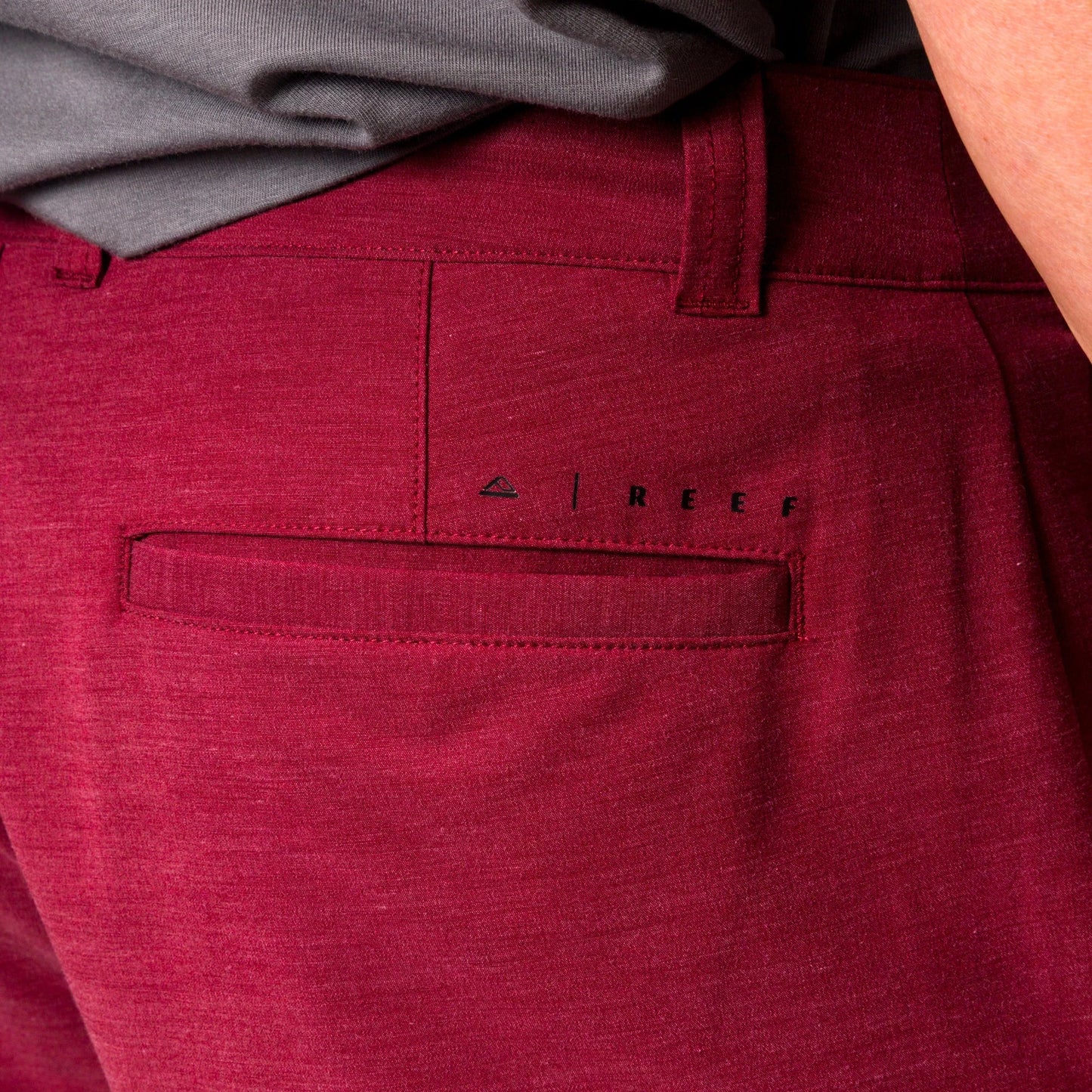 Destro Hybrid Short