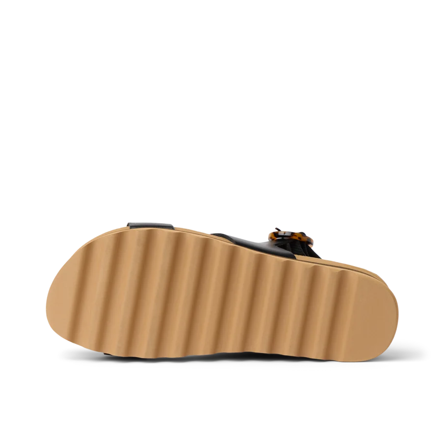 Vista Hi Buckle